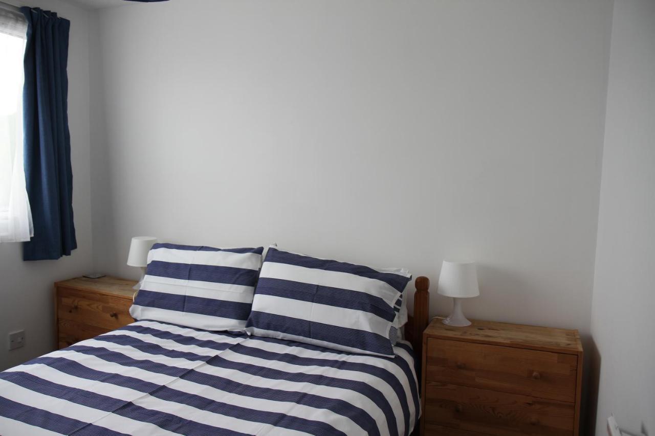 Freshwater Bay Holiday Cottages Pembroke Esterno foto
