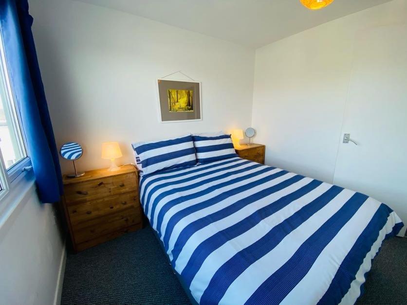 Freshwater Bay Holiday Cottages Pembroke Esterno foto