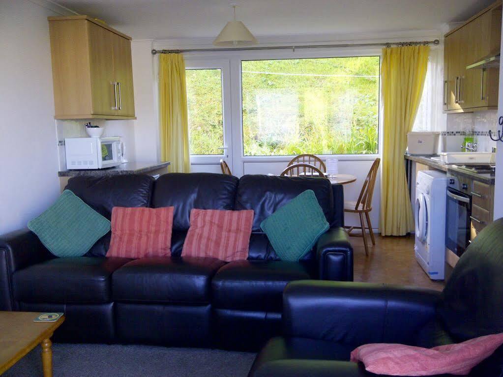 Freshwater Bay Holiday Cottages Pembroke Esterno foto